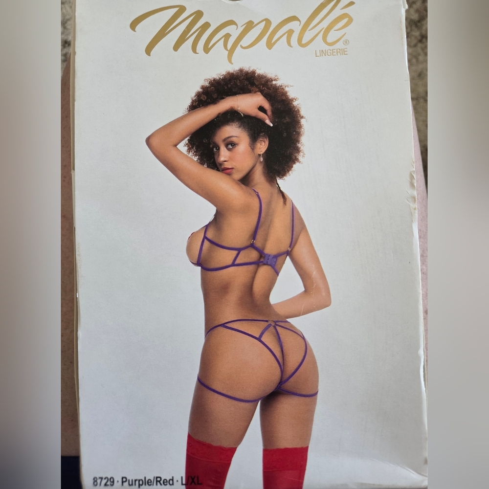 Heart Cutout Strappy Lingerie Set - NWT - Picture 3 of 4